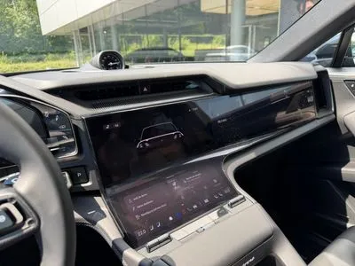 Porsche Cayenne 113.2kWh