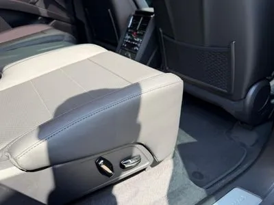 Porsche Cayenne 113.2kWh