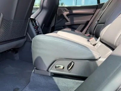 Porsche Cayenne 113.2kWh