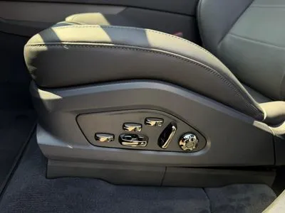 Porsche Cayenne 113.2kWh