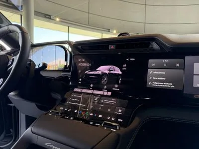 Porsche Cayenne 113.2kWh