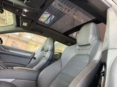 Porsche Cayenne 113.2kWh