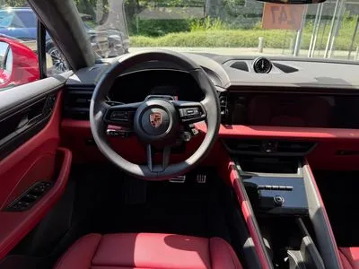 Porsche Macan 4S 100kWh