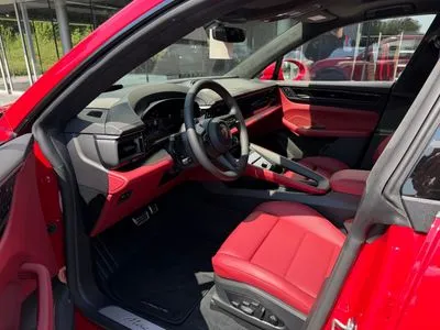 Porsche Macan 4S 100kWh