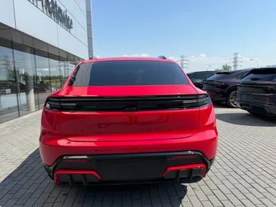 Porsche Macan 4S 100kWh