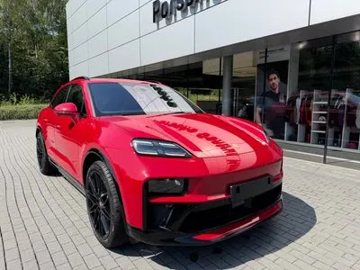 Porsche Macan 4S 100kWh