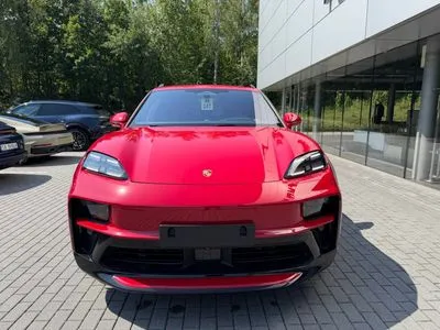 Porsche Macan 4S 100kWh