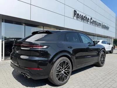 Porsche Cayenne E-Hybrid PHEV Black Edition