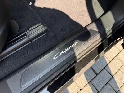 Porsche Cayenne E-Hybrid PHEV Black Edition