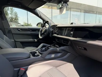 Porsche Cayenne E-Hybrid PHEV Black Edition