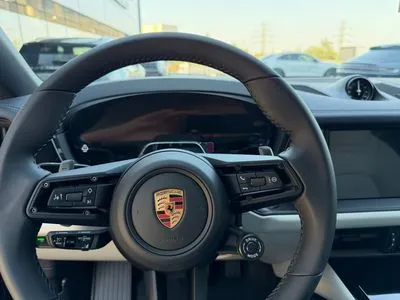 Porsche Cayenne E-Hybrid PHEV Black Edition