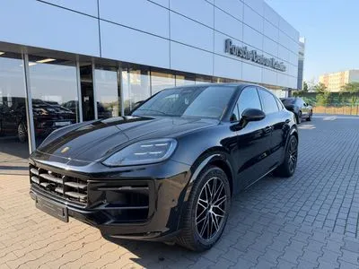 Porsche Cayenne E-Hybrid PHEV Black Edition