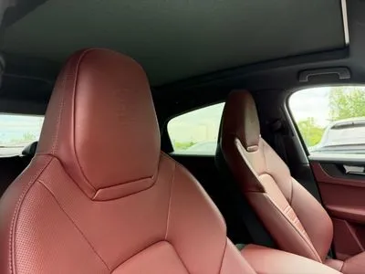 Porsche Cayenne Black Edition