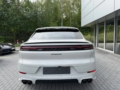 Porsche Cayenne Black Edition