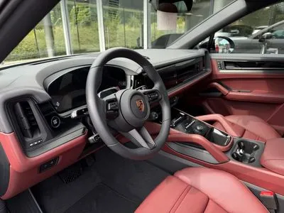 Porsche Cayenne Black Edition
