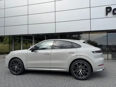 Porsche Cayenne Black Edition