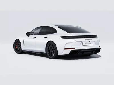 Porsche Panamera GTS
