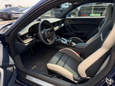 Porsche 911 Carrera 4S
