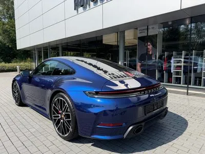 Porsche 911 Carrera 4S