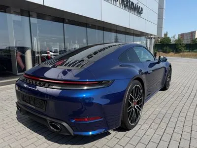 Porsche 911 Carrera 4S