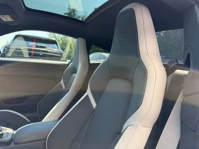 Porsche 911 Carrera 4S