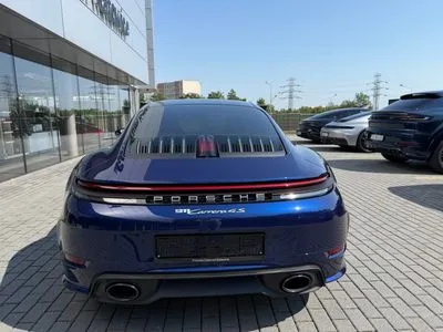 Porsche 911 Carrera 4S