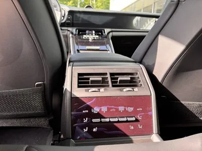Porsche Panamera 4 E-Hybrid