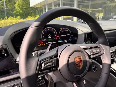 Porsche Panamera 4 E-Hybrid