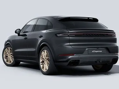 Porsche Cayenne Black Edition