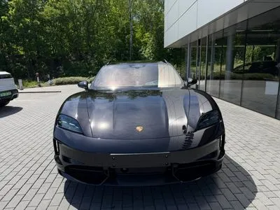 Porsche Taycan GTS