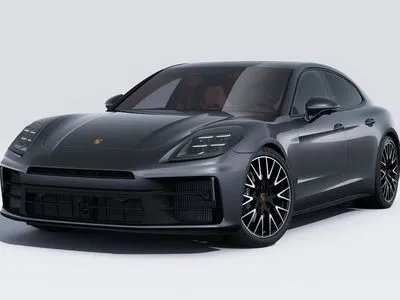 Porsche Panamera 4
