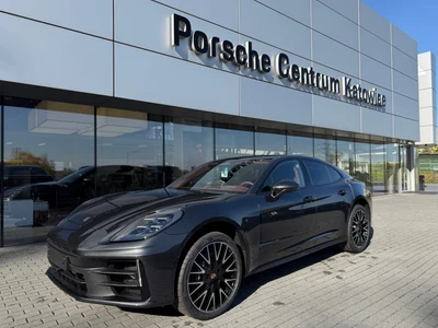 Porsche Panamera 4