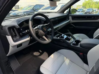 Porsche Cayenne Black Edition