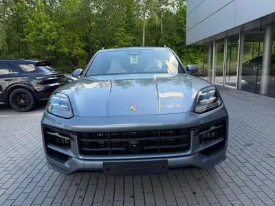 Porsche Cayenne Black Edition