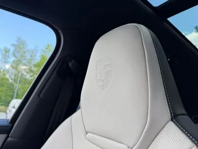 Porsche Cayenne Black Edition