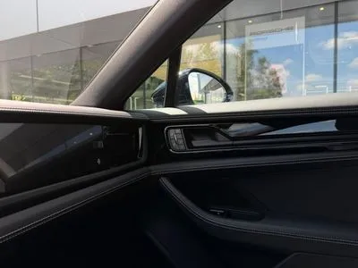 Porsche Panamera 4S E-Hybrid