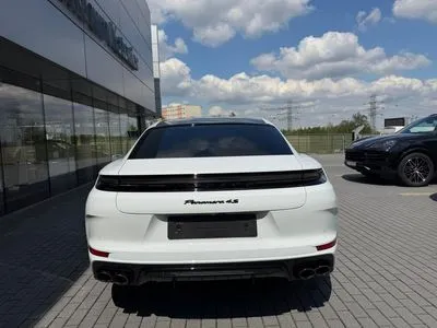 Porsche Panamera 4S E-Hybrid