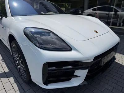 Porsche Panamera 4S E-Hybrid