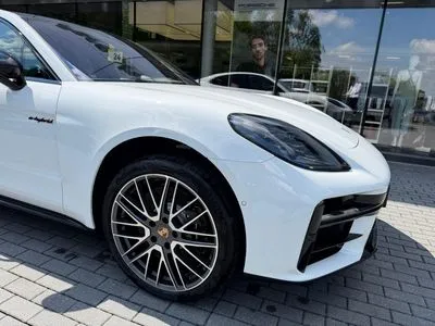 Porsche Panamera 4S E-Hybrid