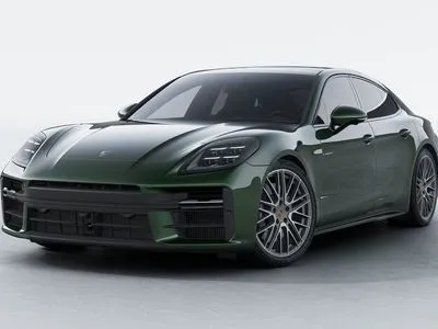 Porsche Panamera 4 E-Hybrid