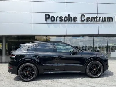 Porsche Cayenne E-Hybrid PHEV Black Edition