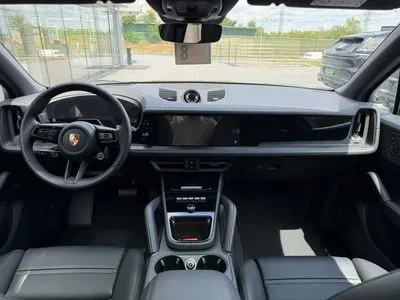 Porsche Cayenne E-Hybrid PHEV Black Edition