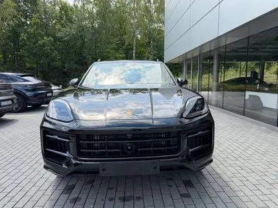 Porsche Cayenne E-Hybrid PHEV Black Edition