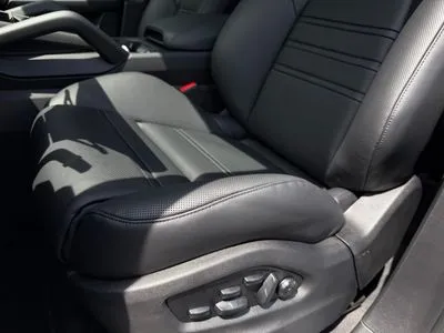 Porsche Cayenne E-Hybrid PHEV Black Edition