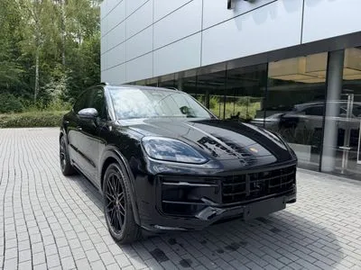 Porsche Cayenne E-Hybrid PHEV Black Edition