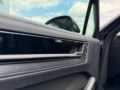 Porsche Cayenne E-Hybrid PHEV Black Edition
