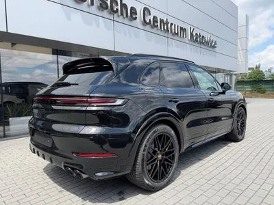 Porsche Cayenne E-Hybrid PHEV Black Edition