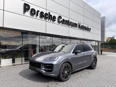 Porsche Cayenne E-Hybrid PHEV Black Edition