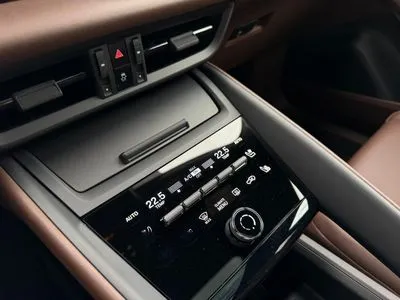 Porsche Macan 4 100kWh