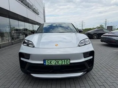 Porsche Macan 4 100kWh
